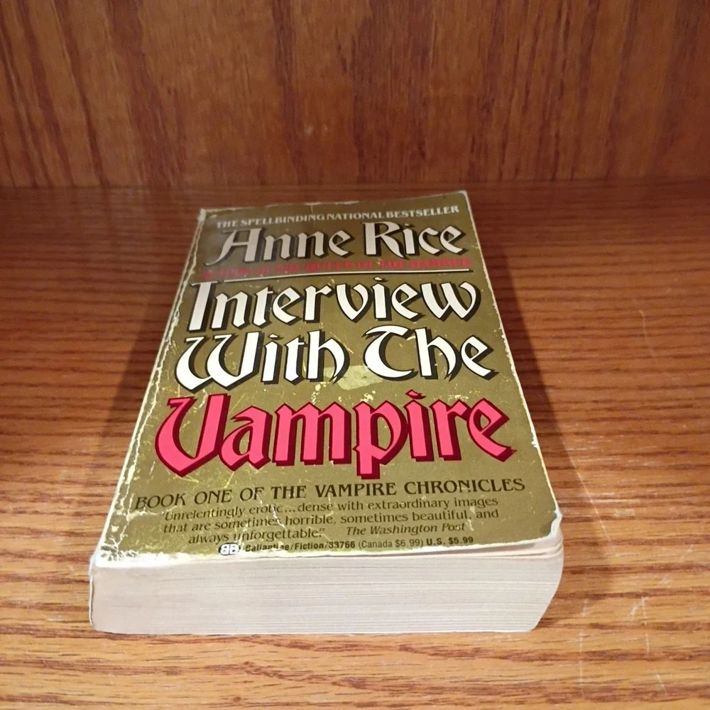 Interview With the Vampire By Anne Rice Vintage Printing Unique Cover Art 1992